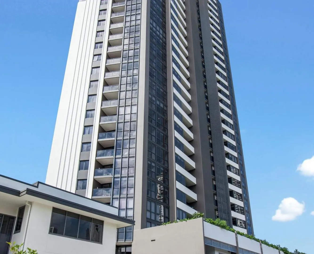 Surfers Paradise 1-Bed With Stunning Views & Pool Χρυσή Ακτή